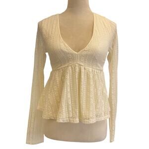 NWT Women's Ruby & Jewell Long Sleeve Lace Top Size Small Low V-Neck Cream